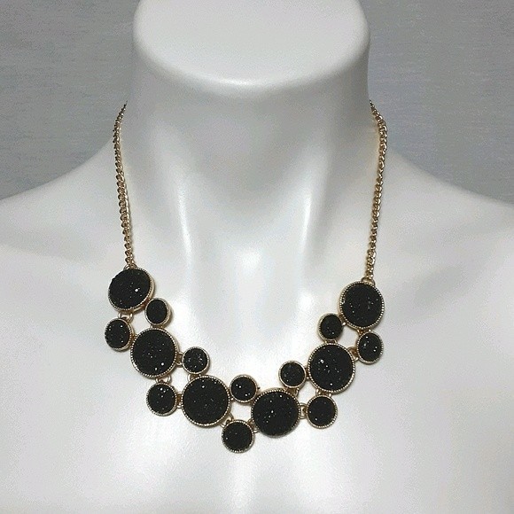 Gold Plated Choker Necklace Fashion Jewelry Accessory - Picture 3 of 8